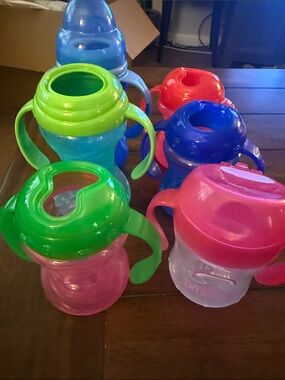 Assorted Color Kids' Spill-Proof Training Cups with Handles